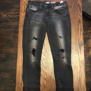 Denizen from Levi’s Cropped Boyfriend Jeans